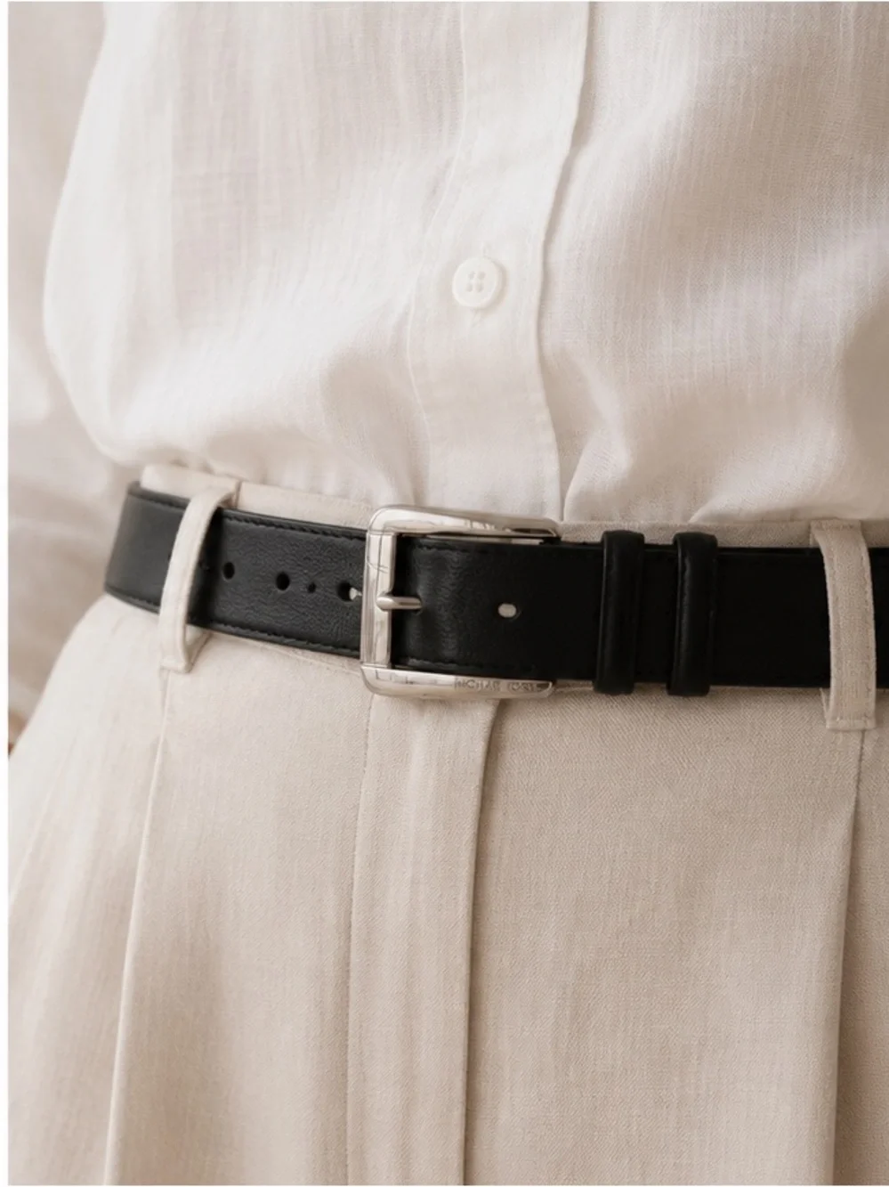 Michael Kors Black Leather Belt with Silver-Tone Buckle Genuine Leather Size S